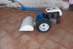trattore motocoltivatore 
