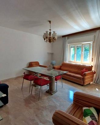 Ampio appartamento impeccabile anche per b&b