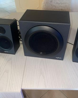 Casse Logitech 2.1 con soubwooger perfette