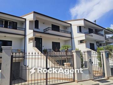 Villetta a schiera di 195 m² con 4 locali e box au