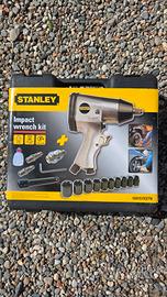 Avvitatore per pneumatici Stanley 