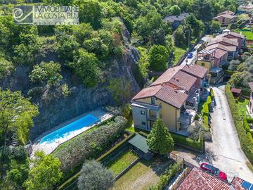 Appartamento di 104 m² con 3 locali e box auto dop
