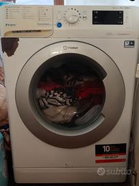 Lavatrice Indesit 9kg.