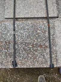 Piastrelle granito