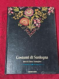 Libro Costumi di Sardegna 