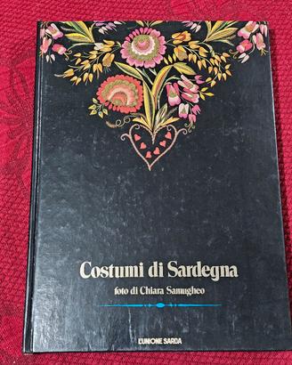 Libro Costumi di Sardegna 