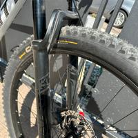 Forcella FOX 32 Float Rhythm 100 mm