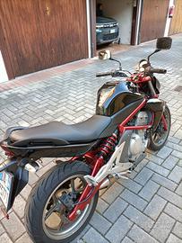 moto Kawasaki er6n 