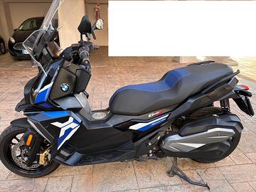 BMW C400X