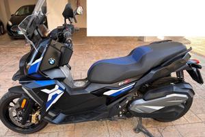 BMW C400X