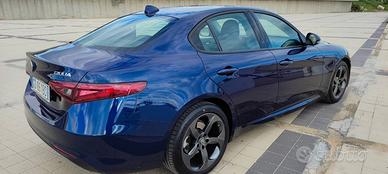 Alfa Romeo Giulia 2.2. 160 cv