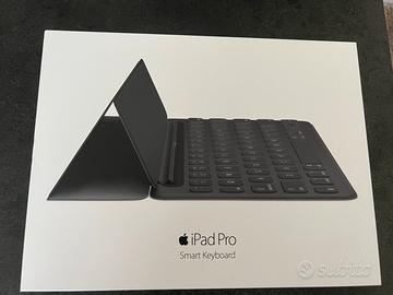 Apple Smart Keyboard originale iPad Pro 9,7” nuova