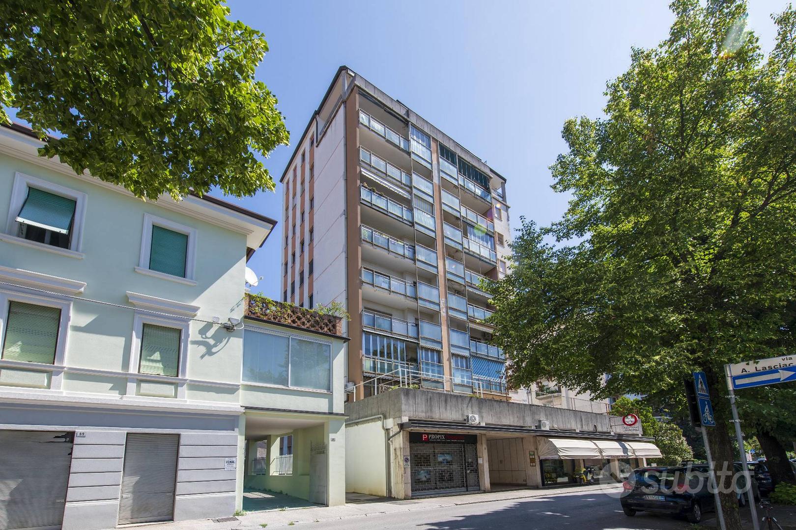 Appartamento 4 locali, 84 m²