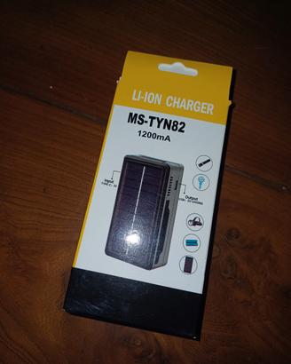 caricabatterie portatile solare 