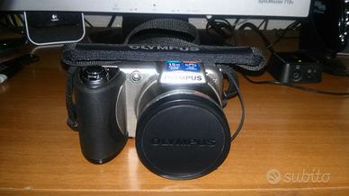 Macchina Fotografica OLYMPUS