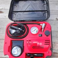 Mini compressore per pneumatici auto
