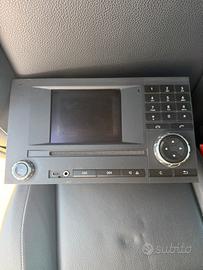Autoradio Mercedes Actros Arocs mp4