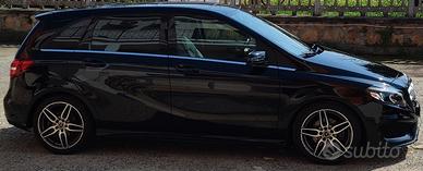 MERCEDES-BENZ B 200 D PREMIUM