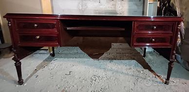 Tavolo piume di mogano