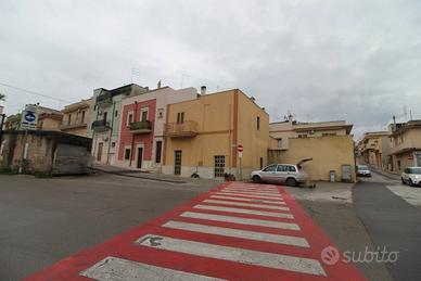 Stabile indipendente via XX Settembre V. Castelli