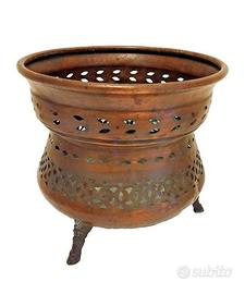 Vaso in rame, lavorato a mano, stile Italia antica