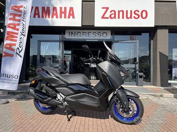 Yamaha X-Max 300 solo 2200 km guidabile paten...