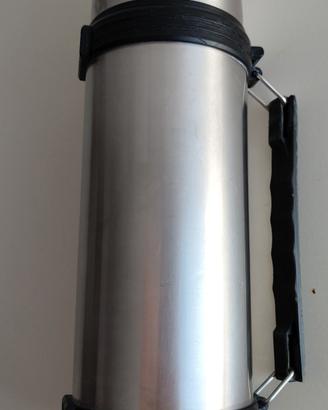 Thermos in acciaio 