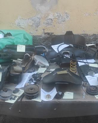 Parti ricambio Aprilia Scarabeo 50