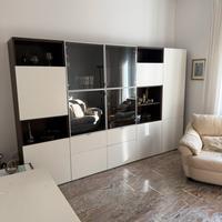 Armadio con vetrinetta per salotto o studio