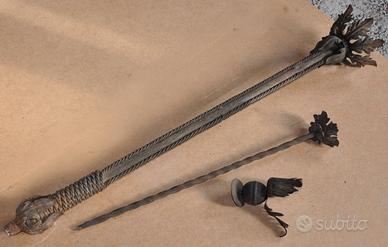 Candeliere antico da parete