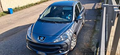 Peugeot 207 1.4 neopatentati