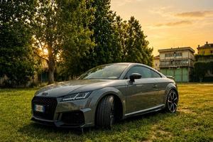 AUDI TT RS 470cv