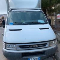 Autocarro Iveco 35/A