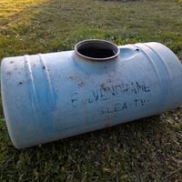 serbatoio x contenere liquido 