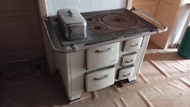 Cucina economica a legna