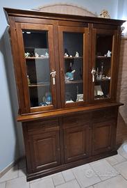 credenza in stile con alzata 