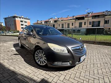 OPEL INSIGNIA 2.0 cdti (160cv) 4 porte Cosmo