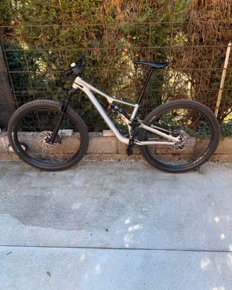 Specialized Stumpjumper Comp Alloy 29, MTB f