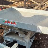 Attrezzature agricole praticamente nuove