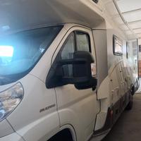 Camper mansardato arca 725 glt
