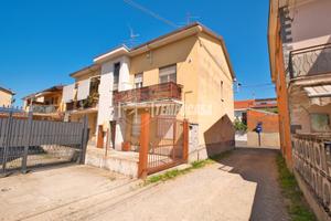 TRILOCALE CON BOX BALCONE E MANSARDA!!!