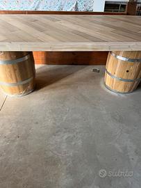 Tavolo in legno taverna