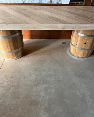 Tavolo in legno taverna