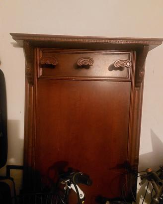 appendiabiti e tavolo piu sedie anni 80  legno