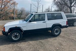 Jeep Cherokee 3 P