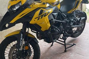 BENELLI TRK 502 X
