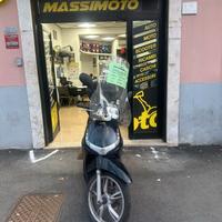 Peugeot Tweet 125 fine 2015 - PERMUTE