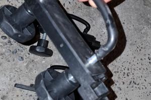 Kit Fissaggio box portatutto baule barre auto