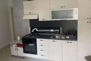 Appartamento di 80 m² con 3 locali e posto auto a 