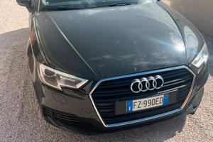 AUDI A3 G-TRON 1.5 130CV 